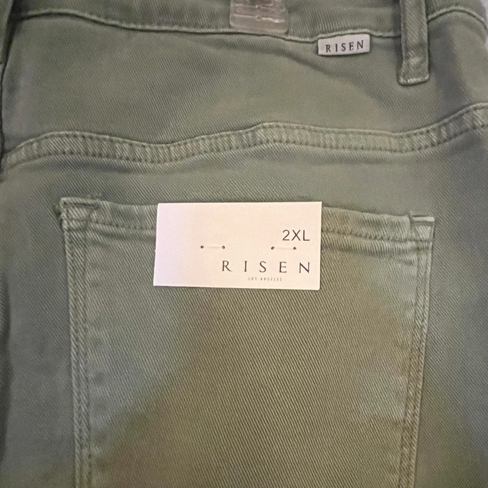 NWT Jeans. Risen Los Angeles. - Picture 9 of 9